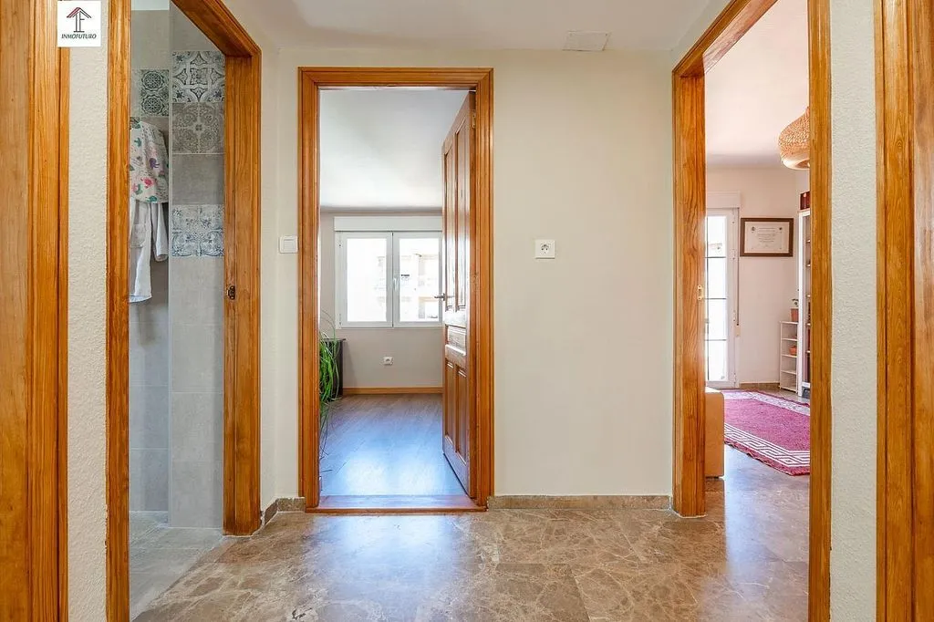 hallway_entrance