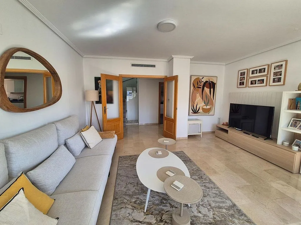 Salón - Ático duplex con terraza en Carrer de l'Estatut Valencià