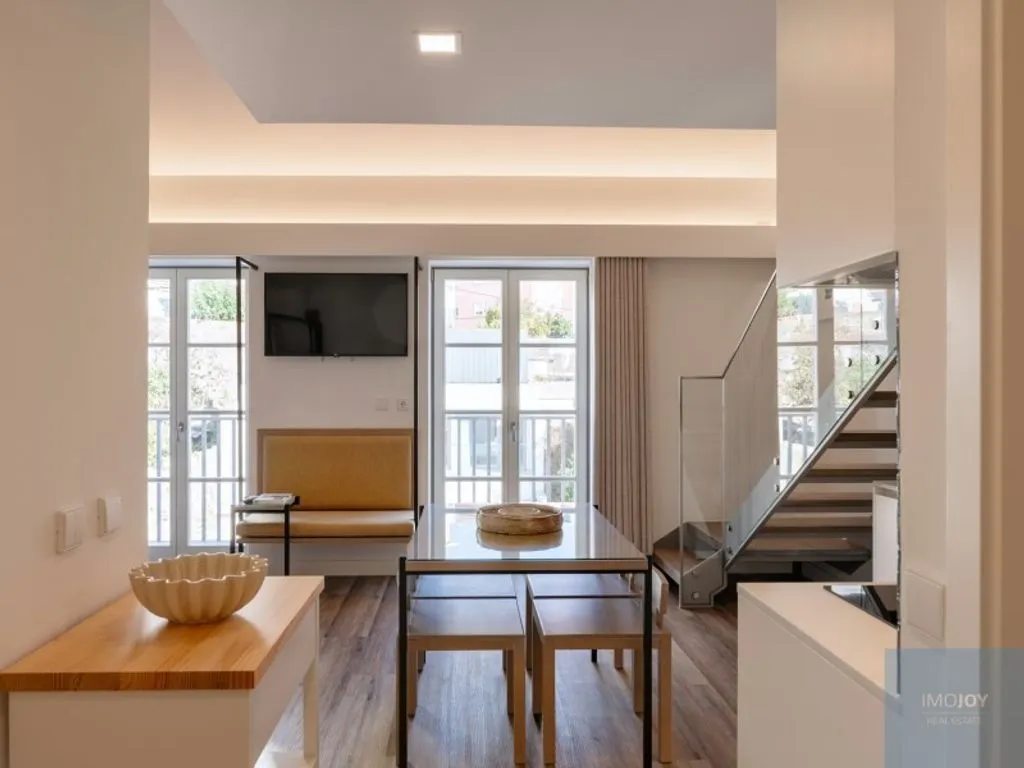 Söögituba - Loft with River View in Vila Nova de Gaia