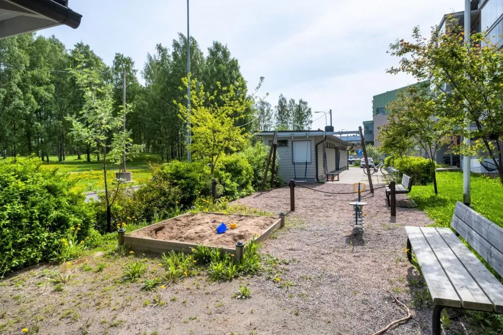 Jardin - Modern Flat with Sauna in Haaga, Helsinki