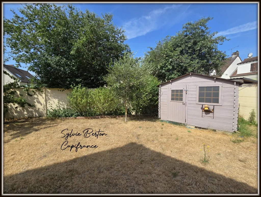 Giardino - House with Garden and Garage in Sevran