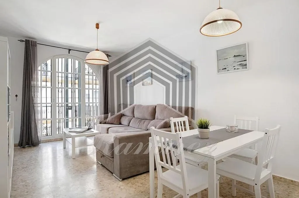 Salle à manger - Apartment with Balcony and Terrace in Barbate