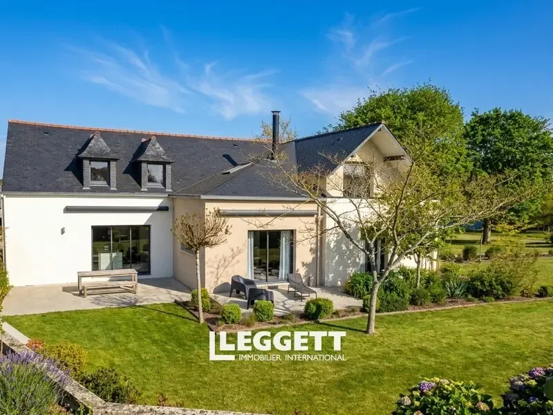 Maison 7 pièces à Lescouët-Gouarec
