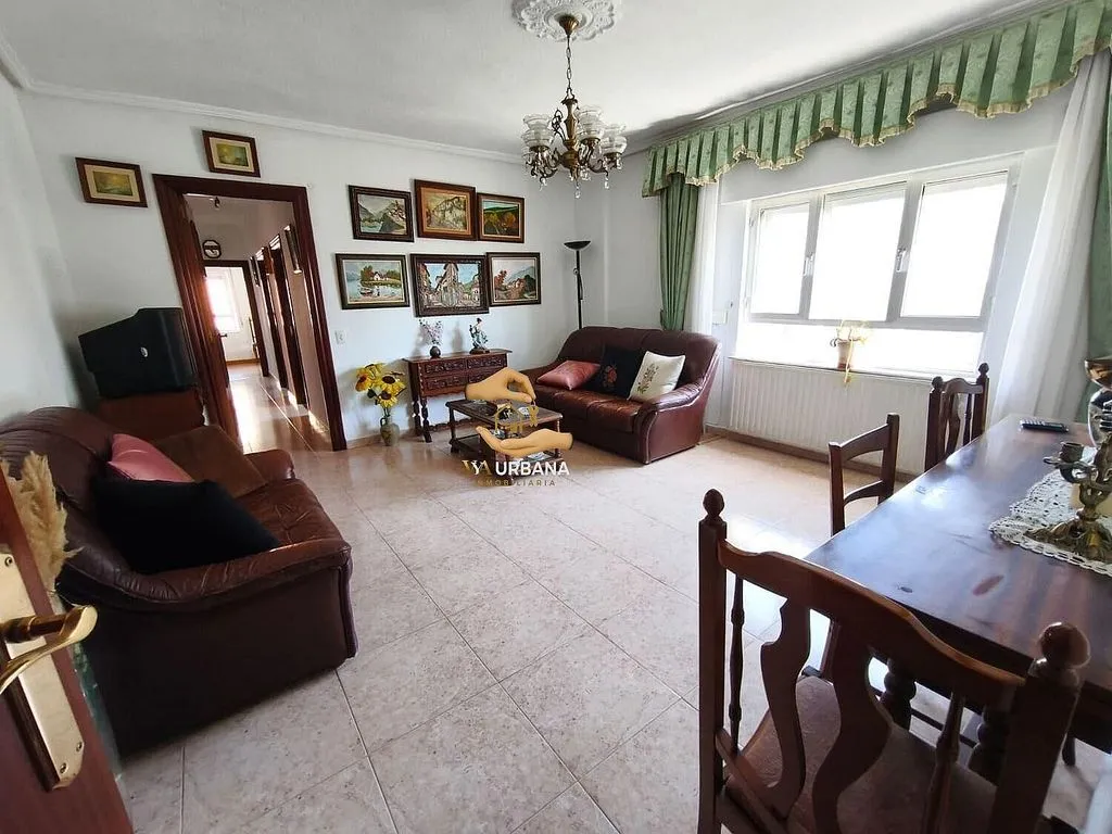 Söögituba - Apartment with Balcony in San José