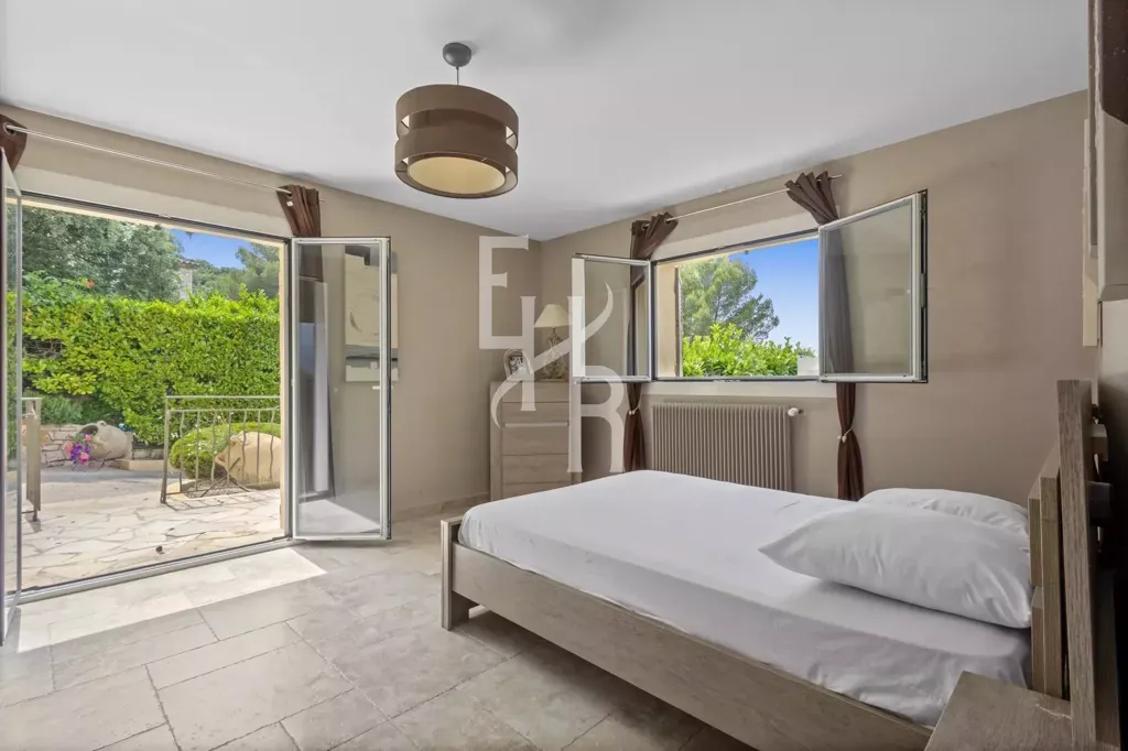 Magamistoad - Luxury Villa with Pool in Vallauris