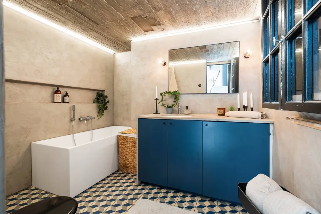 Bagni - Loft Apartment with South Balcony in Södermalm