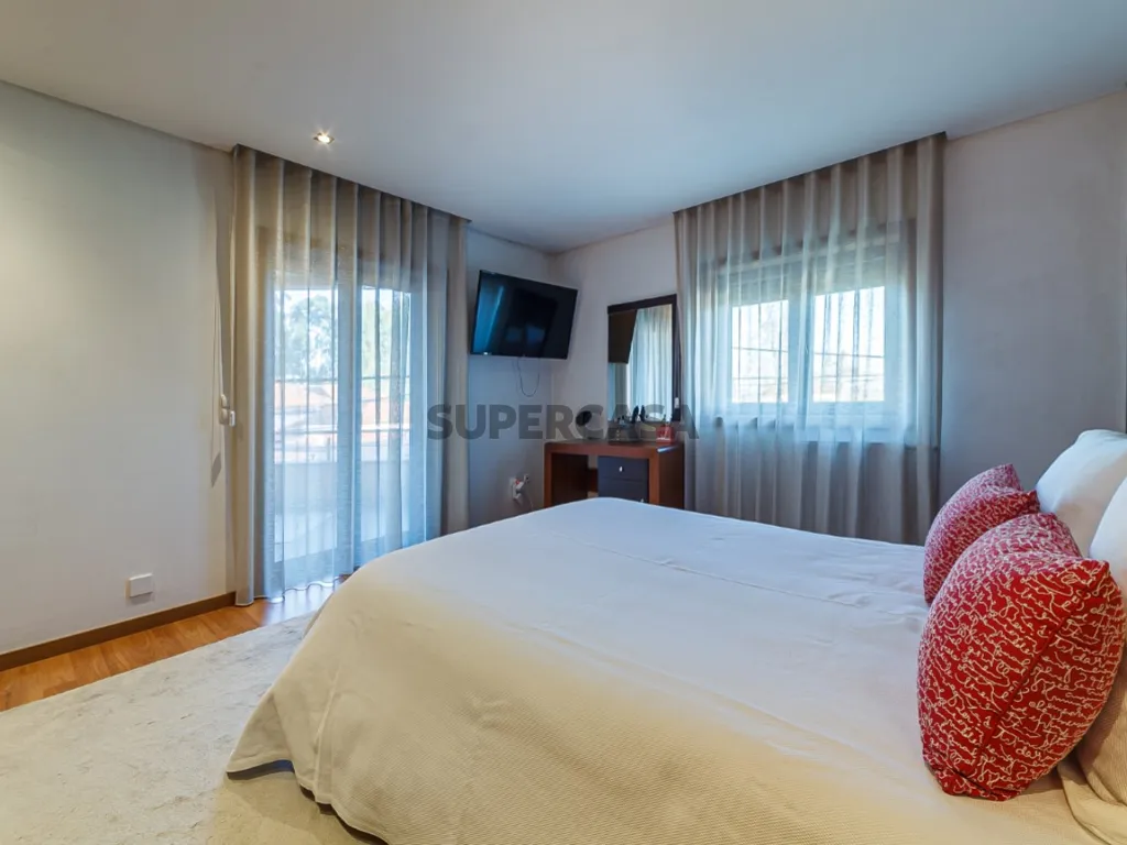 Magamistoad - Detached House with Pool in Fiães