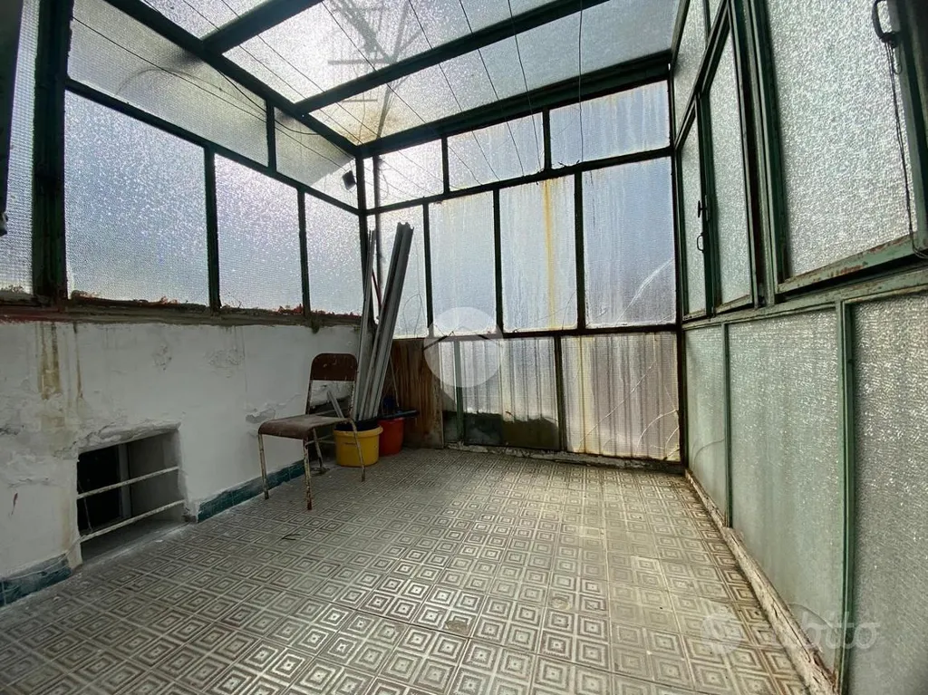Terrasse - 3-Room Apartment with Balcony in Naples