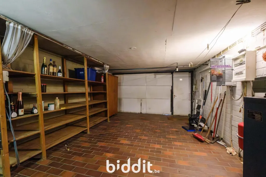 garage