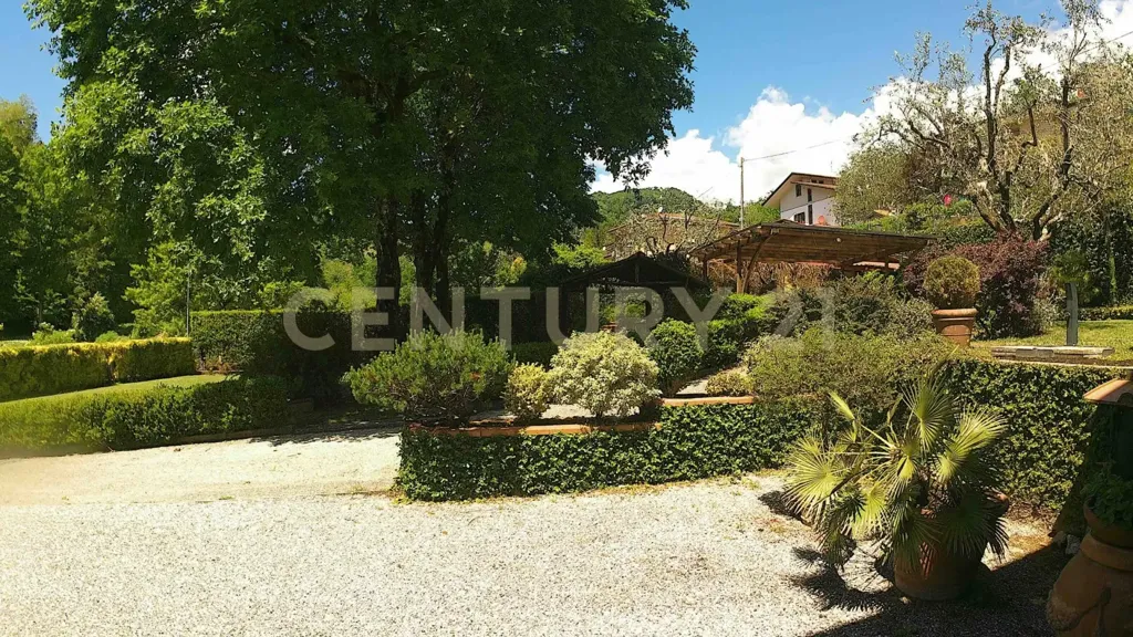 Jardin - Villa with Garden and Terrace in Pescaglia