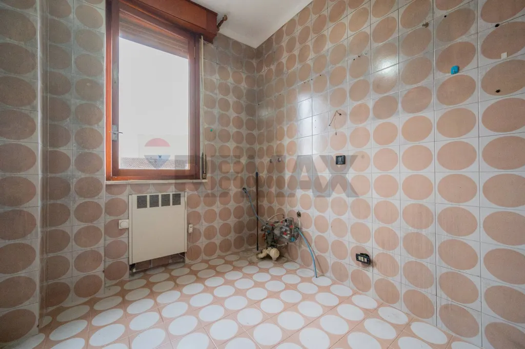 Vannitoad - Spacious Apartment with Panoramic View in Guastalla Centre