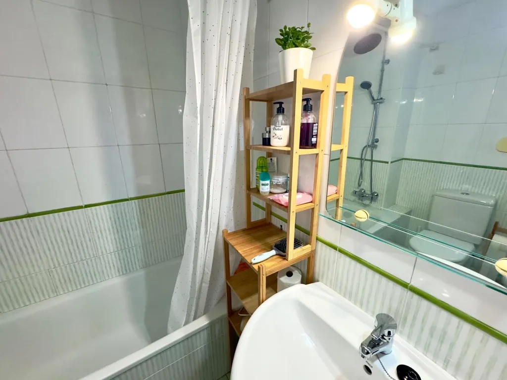 Vannitoad - Luxury Apartment with Pool in Gandia