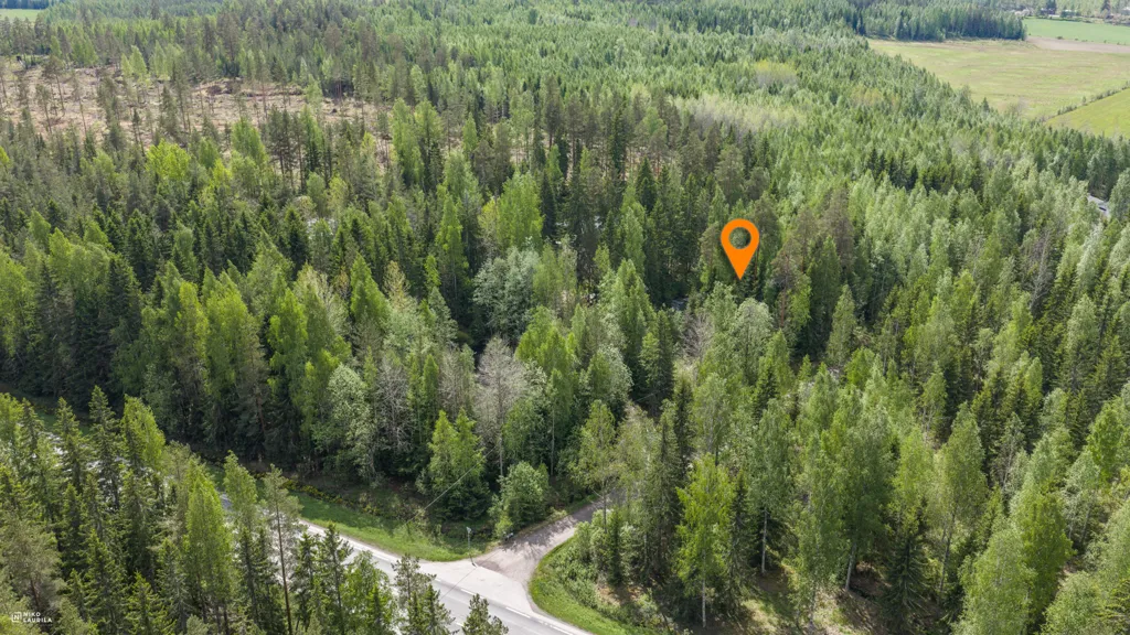 Vista aerea - Plot with Well for Self-Sufficiency near Porvoo