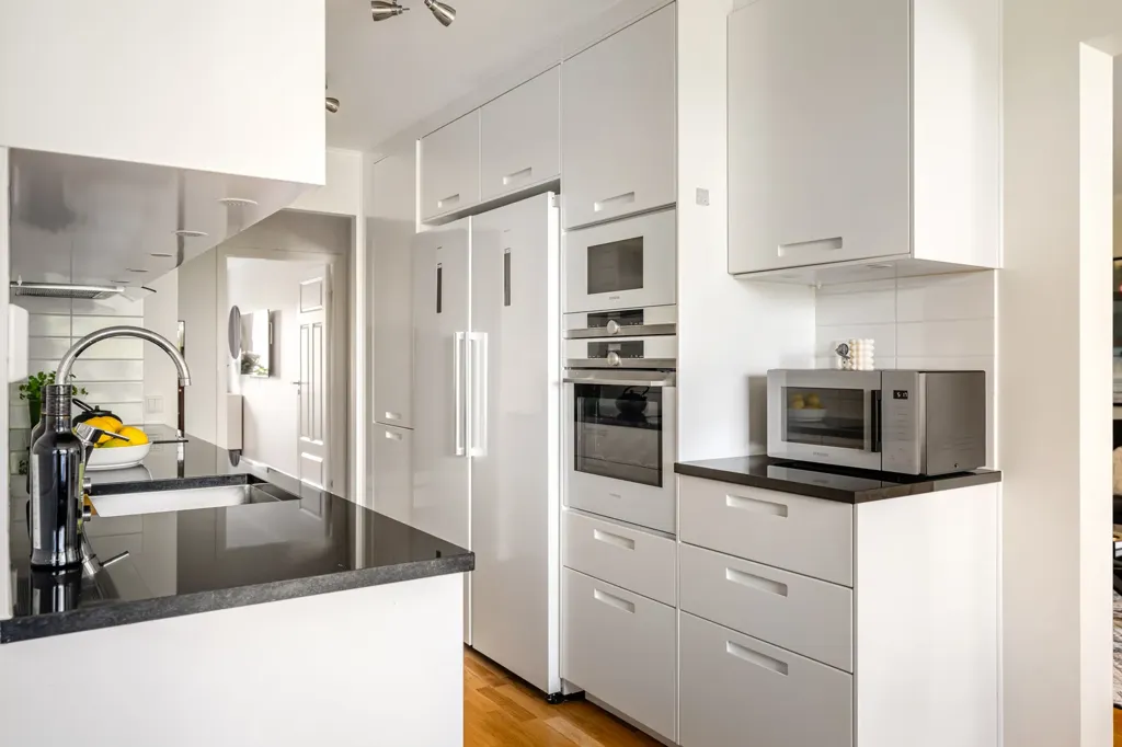 Kitchen - Apartment with Rental Unit in Täby