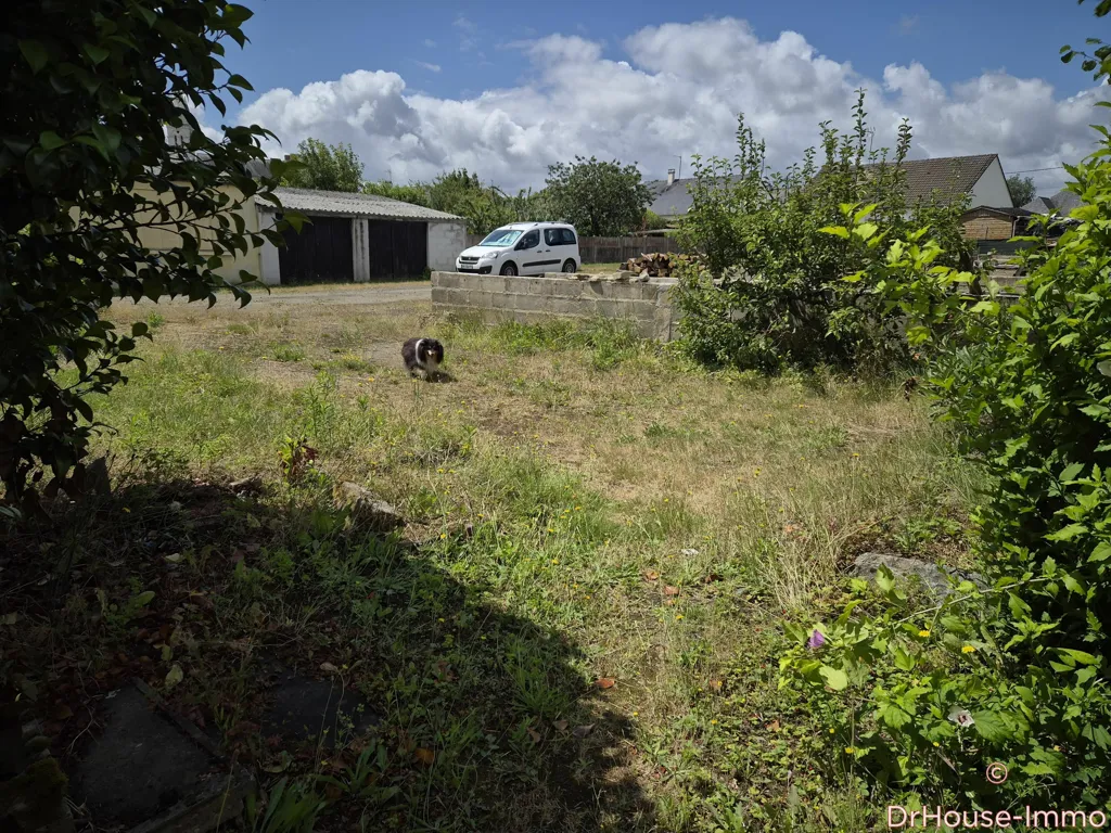 Aed - Stone House with Large Garden in Gorron Centre