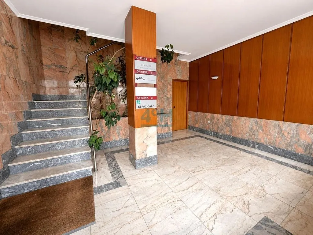Esik - Korter asukohas Ourense