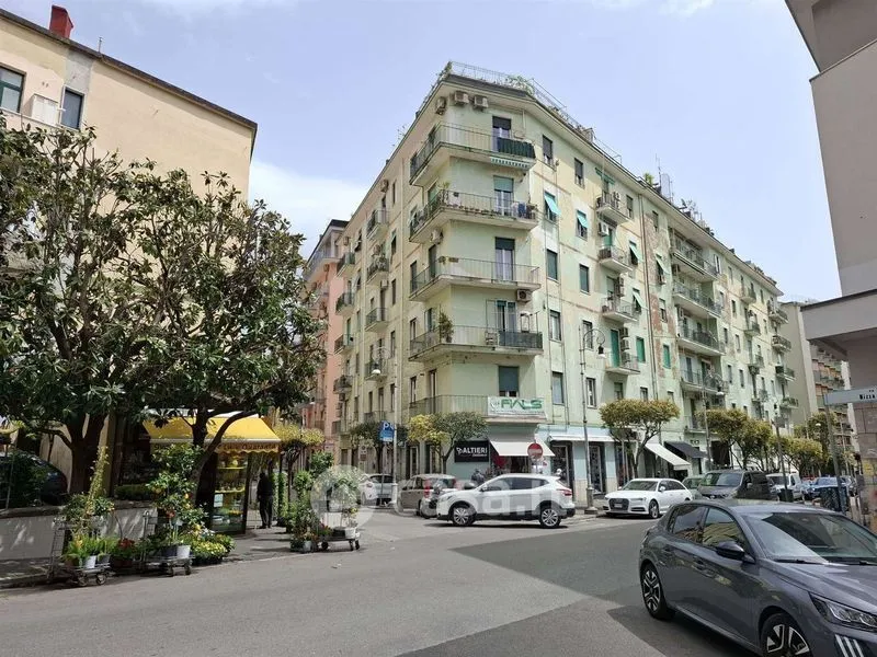 Välivaade - Apartment with Central Location in Salerno