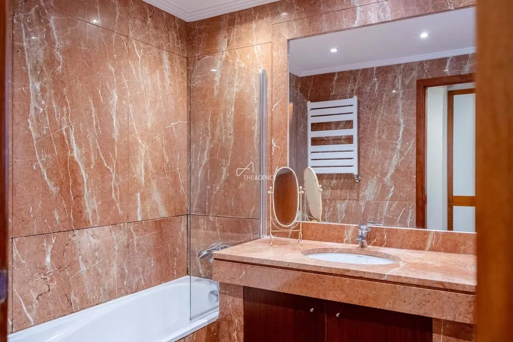 Salles de bain - Luxury Villa with Pool in Guia, Lisbon