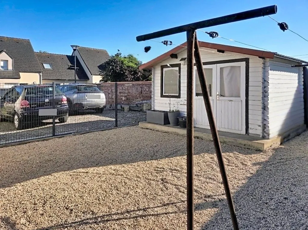 Giardino - Pavilion with Garden in Danizy