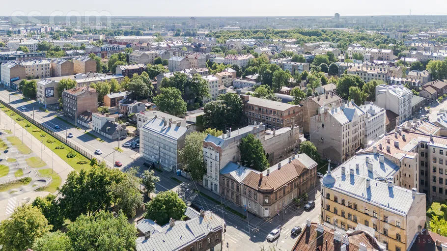 Vista aerea - Historic Multi-Apartment House in Riga Centre