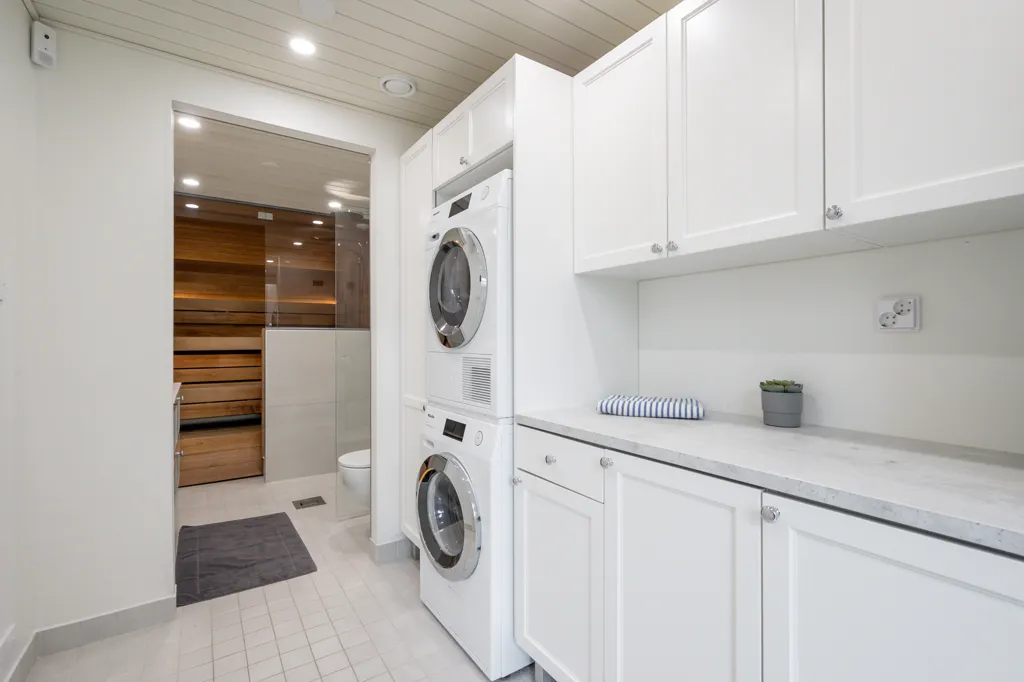 Lavanderia - Modernised Apartment with Sauna in Nuottaniemi, Espoo