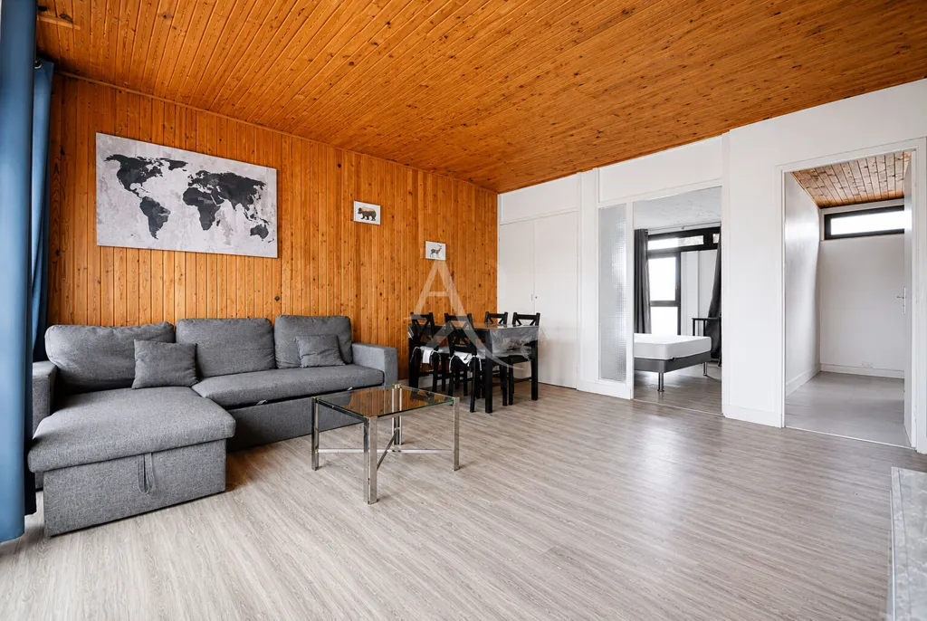 Elutuba - Meubled Flat with Balcony in Nanterre