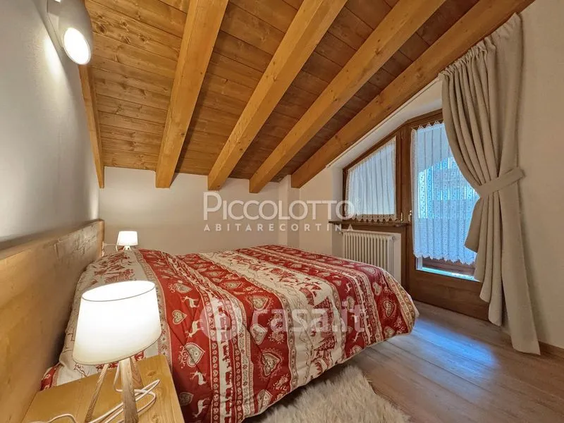 Magamistoad - Bright Penthouse with Garage in Cortina d'Ampezzo