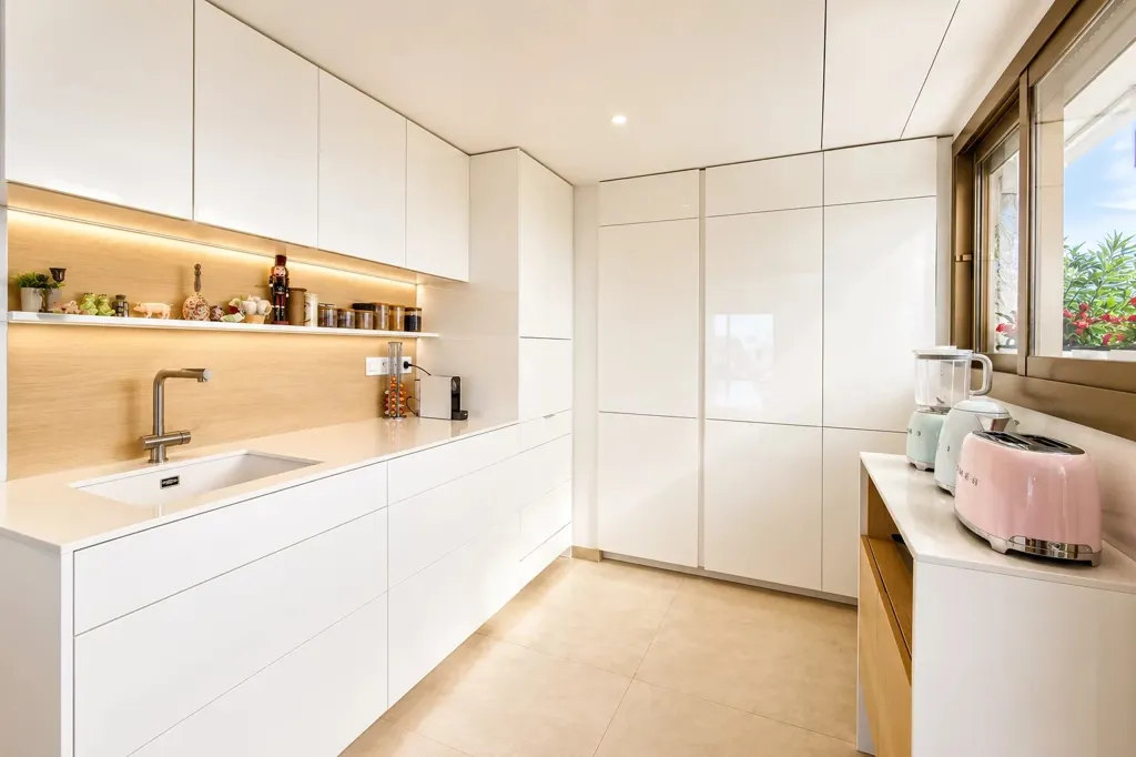 Kitchen - Penthouse with Sea View in Èze Village