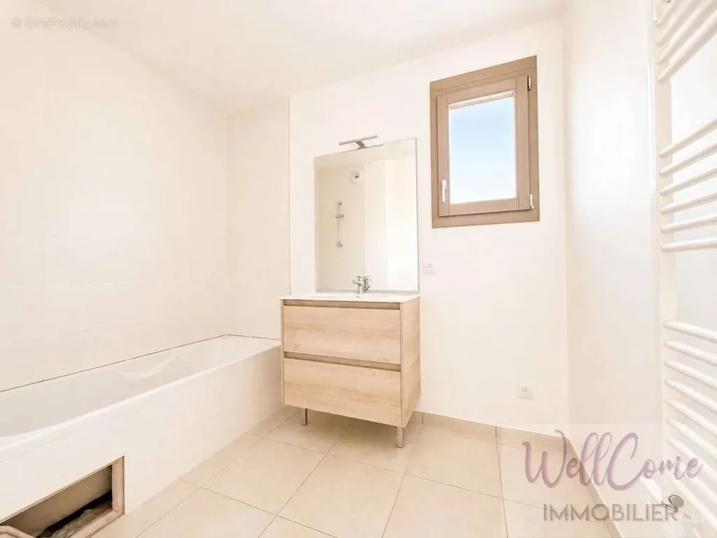 Salles de bain - Appartement T5 en Attique avec Balcon Sud à Annecy