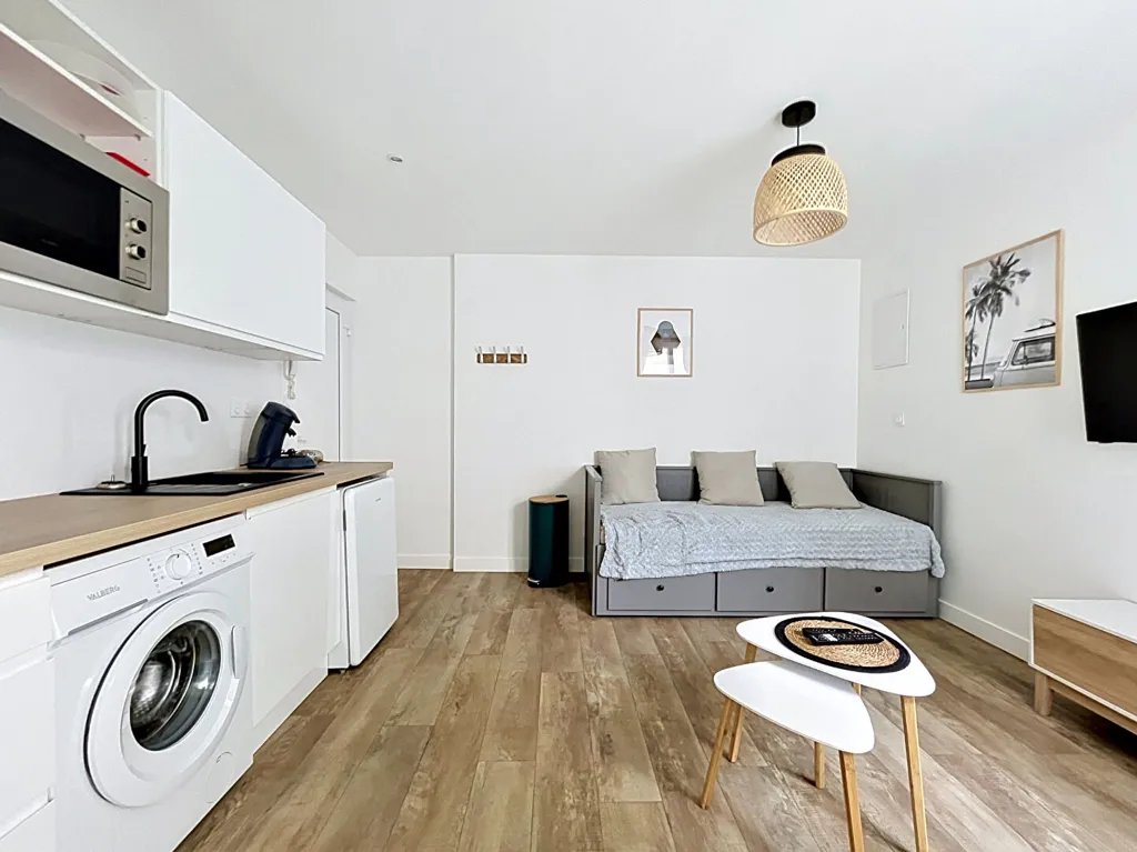 Séjour - Studio Meublé avec Terrasse au Centre de Cholet