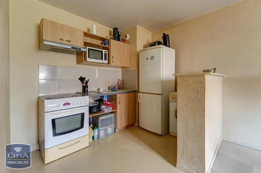 Cucina - Two-Bedroom Flat in Épernay