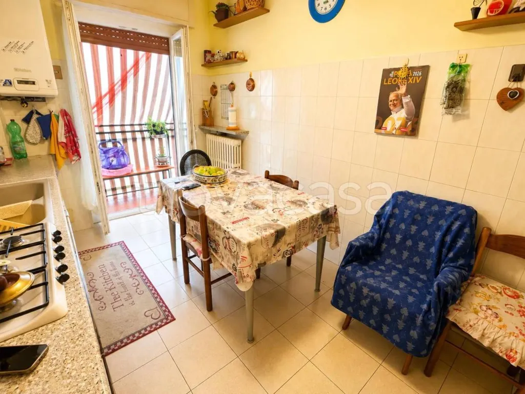 Salle à manger - Apartment with Balcony in Monte Marenzo
