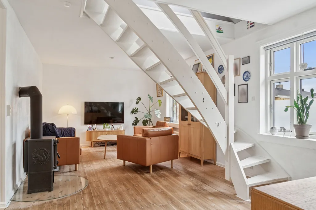 Maison 4 pièces à Hovedgård