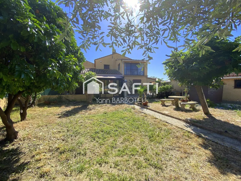 Garden - Rustic House with Pool near Perpignan