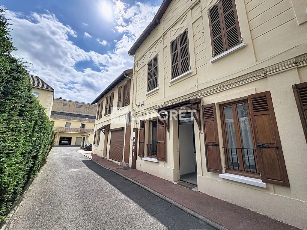 Extérieur - Appartement Charmant à Enghien-les-Bains, Proche Gare