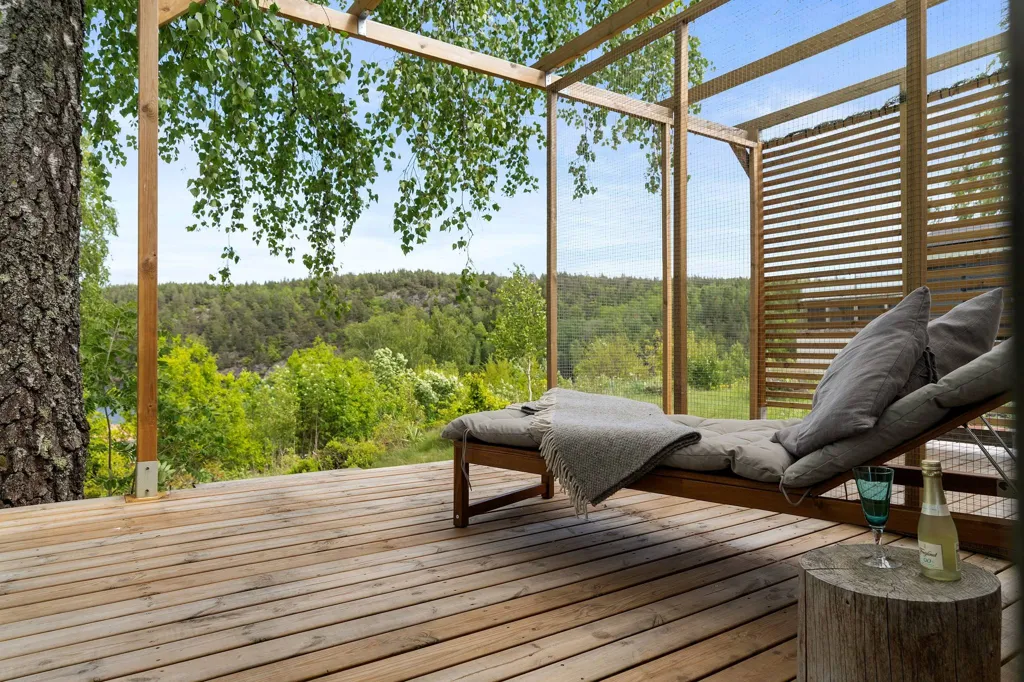Terrasse - Co-op Cottage with Lake View at Ryrsjön