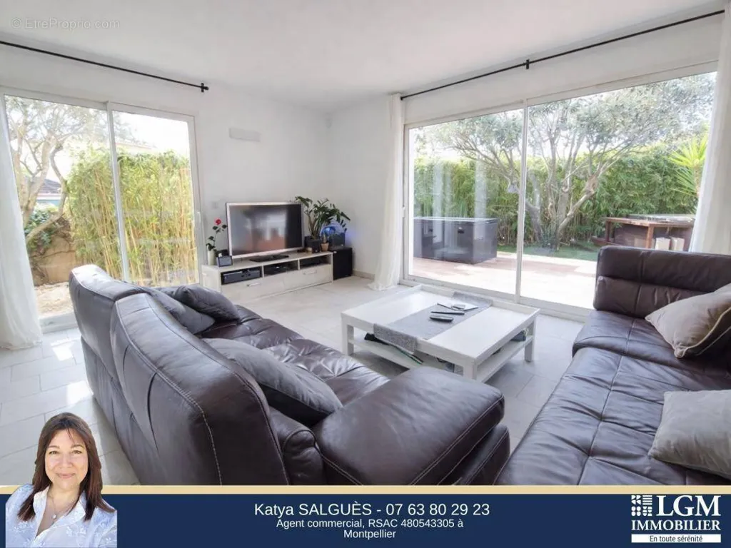 Séjour - Villa 4 Chambres avec Jardin à Baillargues
