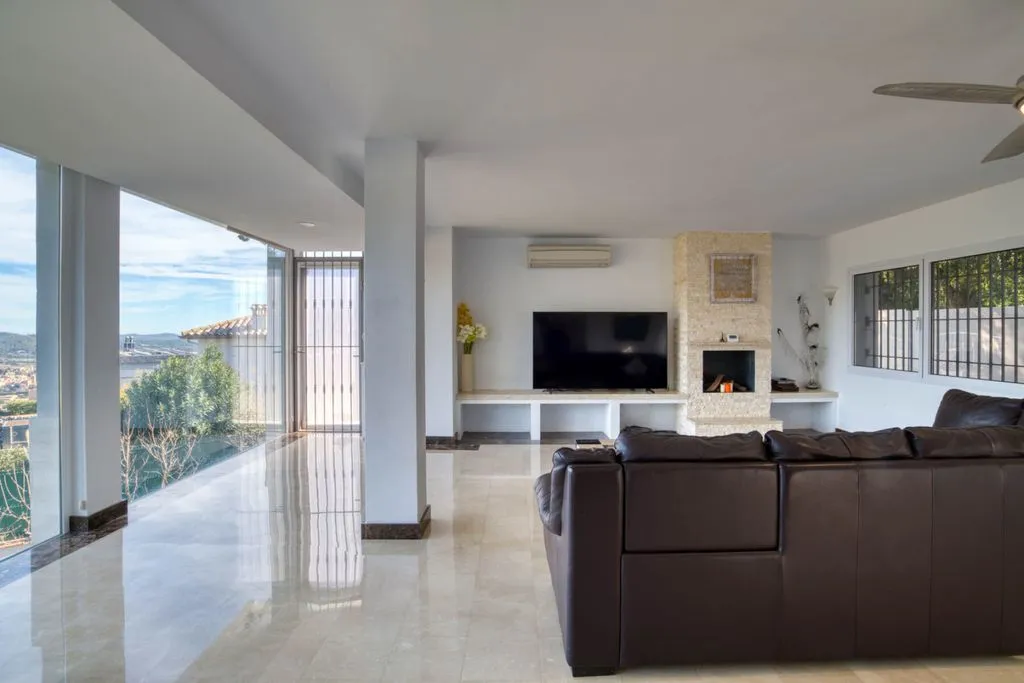 Elutuba - Detached House with Pool in Calonge