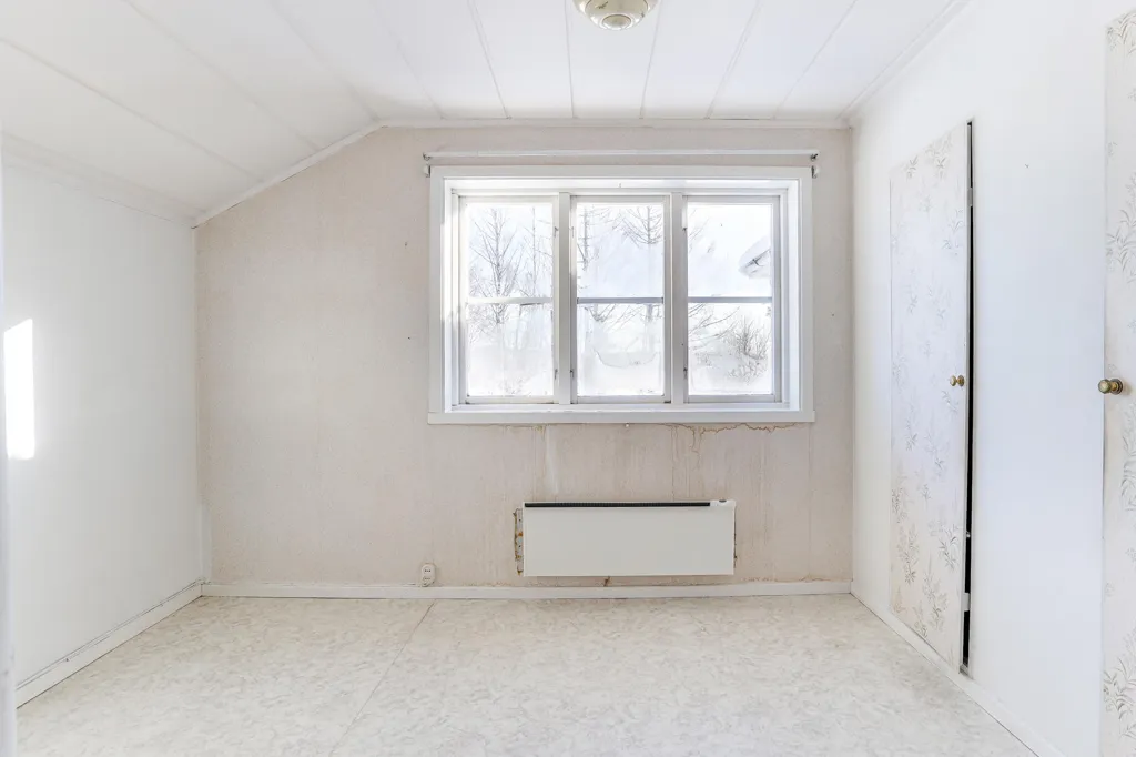 other_room