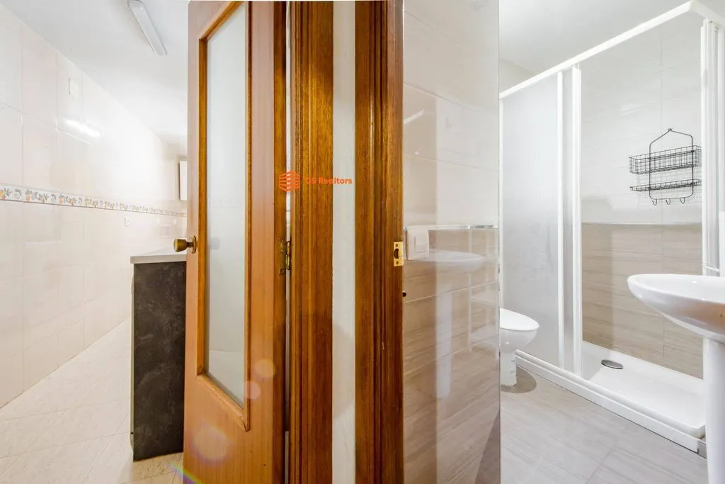 Salles de bain - Luxury Apartment with Balconies in Madrid Centre