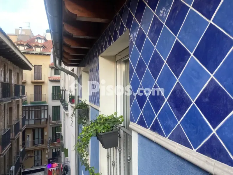 Rõdu - Duplex with Balcony in Pamplona's Old Town