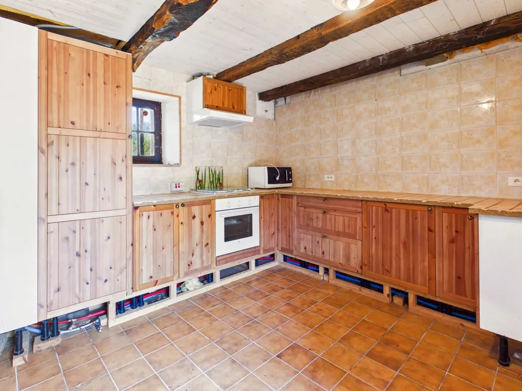 Cuisine - Maison en Pierre avec Jardin à Puylagarde