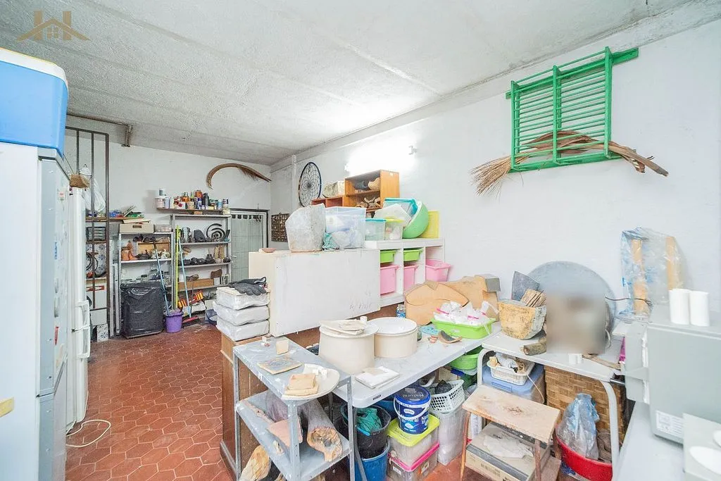 Buanderie - Corner Semi-detached with Pool in Dehesa – El Soto