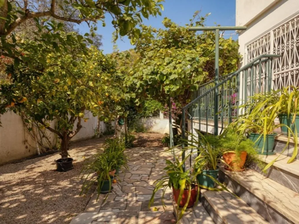 Aed - Luxury House with Garden in Cascais