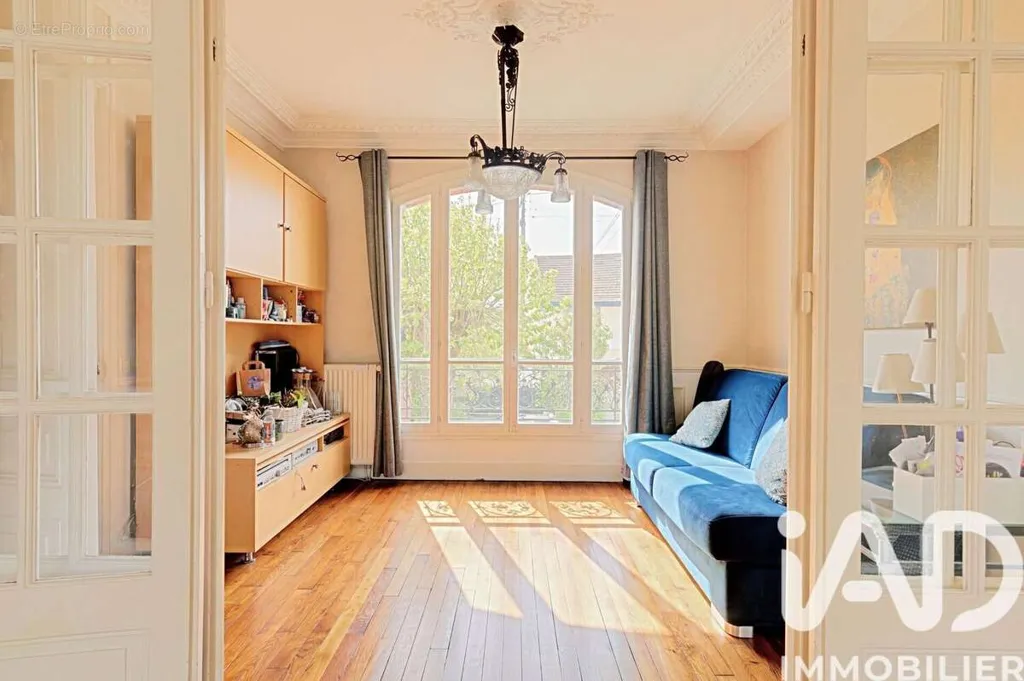 Séjour - Maison 10 pièces à Lagny-Sur-Marne