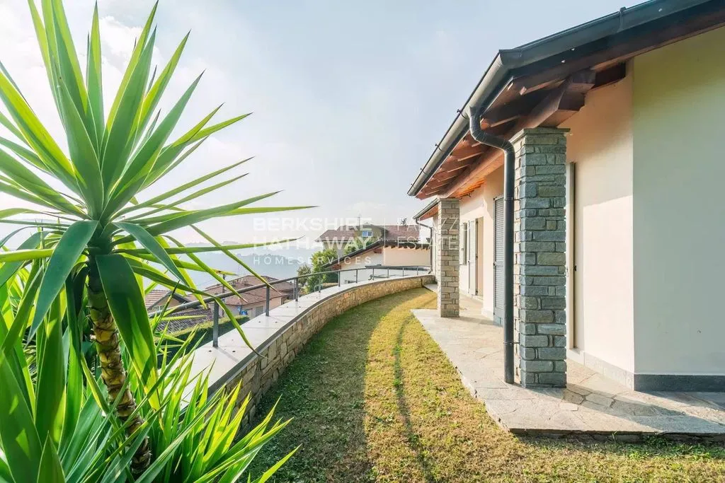 Aed - Luxury Villa with Lake Views in Cernobbio