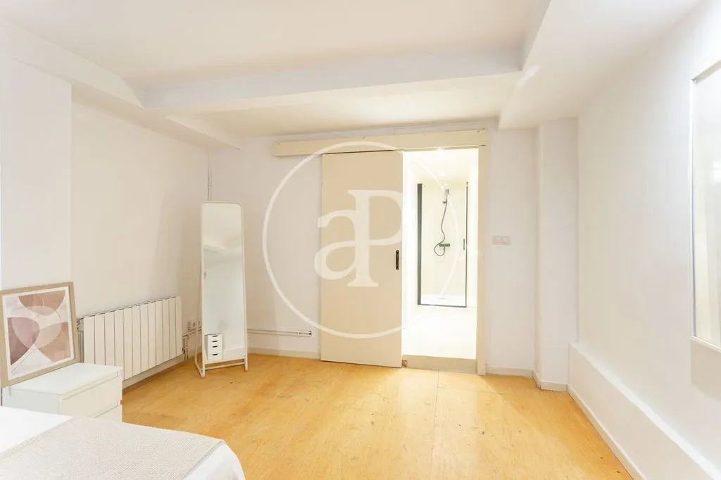 Magamistoad - Duplex Flat with Garden in Barcelona