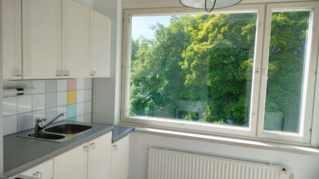 Kitchen - Apartment with Balcony in Möysä, Lahti