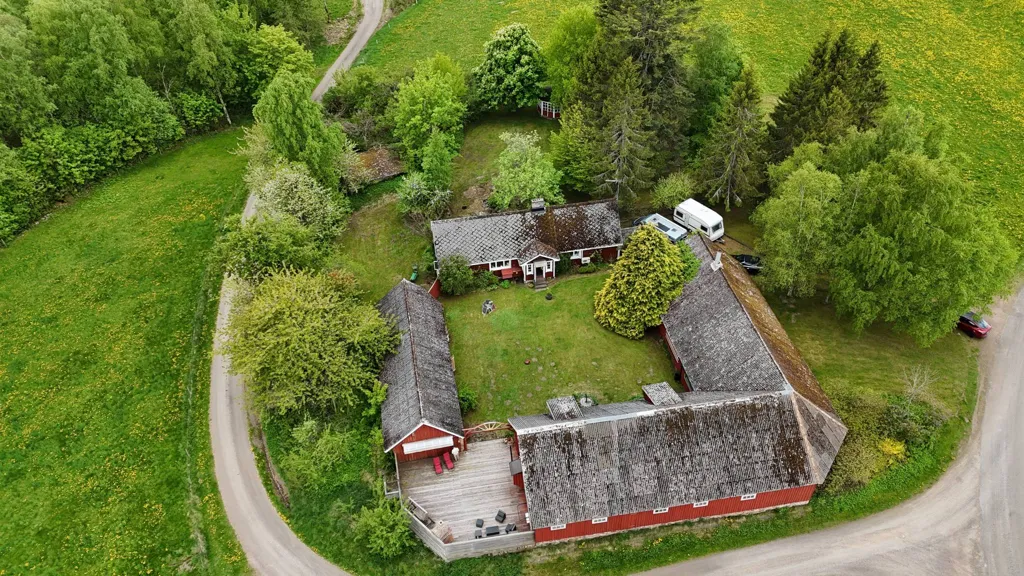 5-toaline maja asukohas Örkelljunga kommun