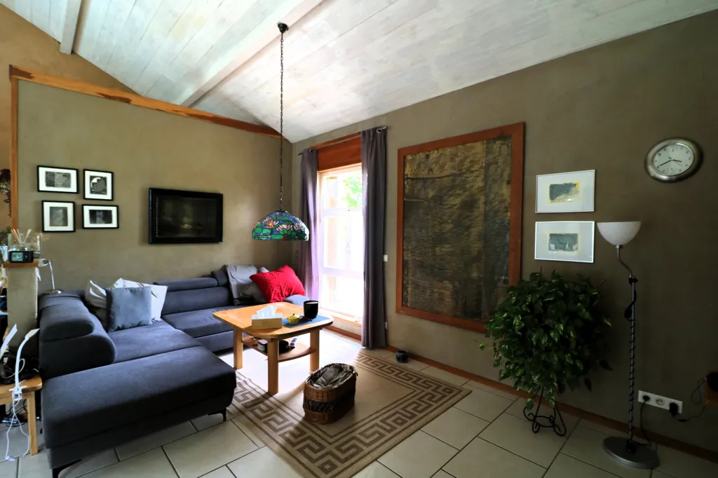 Séjour - Maison Contemporaine avec Piscine en Campagne